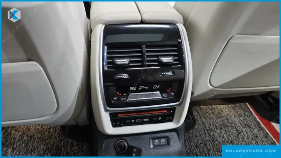 BMW X7 XDRIVE 40I DESIGN PURE EXCELLENCE 6-SEATER