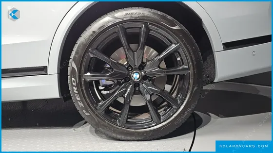 BMW X7 M60I XDRIVE M SPORT 6STR