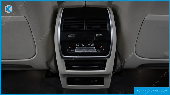 BMW X7 XDRIVE 40I DESIGN PURE EXCELLENCE 7-SEATER