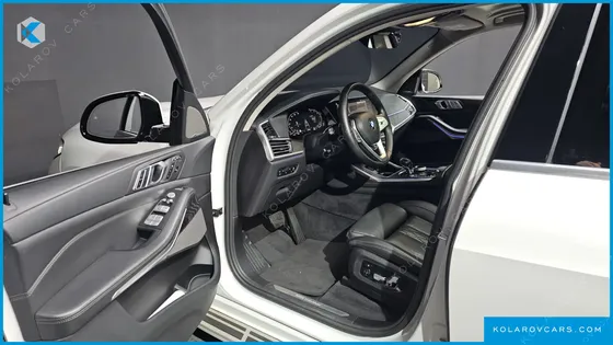 BMW X7 XDRIVE 40D DESIGN PURE EXCELLENCE 7-SEATER
