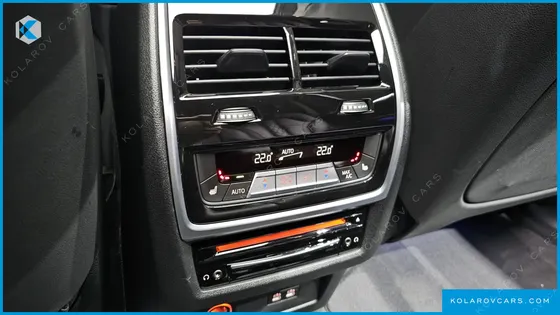 BMW X7 XDRIVE 40D DESIGN PURE EXCELLENCE 7-SEATER