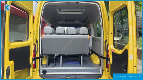 RENAULT KOREA MASTER SCHOOL BUS