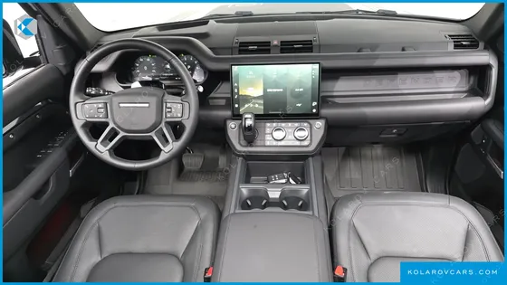 LAND ROVER DEFENDER 110 P300 X-DYNAMIC SE