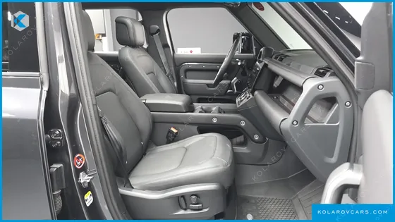 LAND ROVER DEFENDER 110 P300 X-DYNAMIC SE