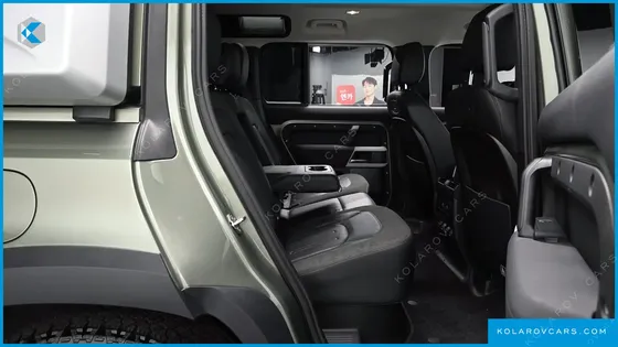 LAND ROVER DEFENDER 110 D240 SE