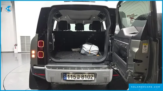 LAND ROVER DEFENDER 110 D240 SE