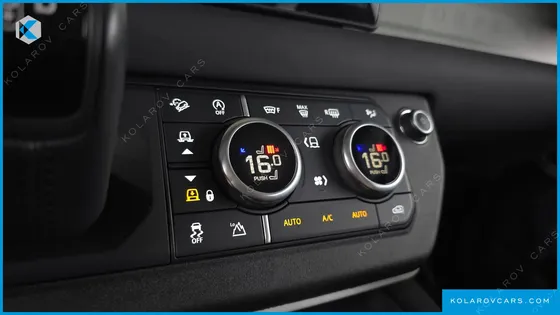 LAND ROVER DEFENDER 110 D240 SE