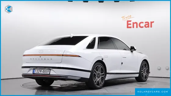 HYUNDAI GRANDEUR 2,5 GASOLINE 2WD