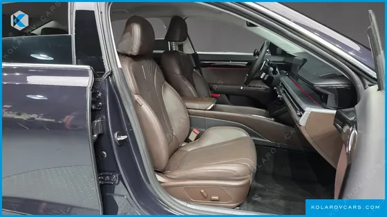 HYUNDAI GRANDEUR 2,5 GASOLINE 2WD