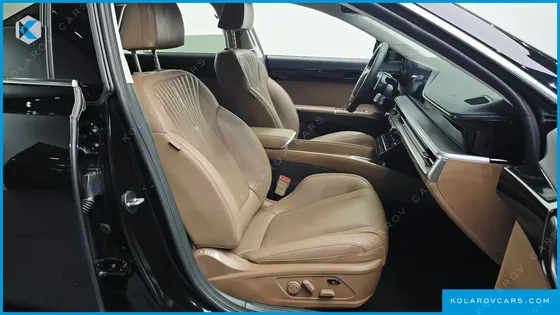 HYUNDAI GRANDEUR 2,5 GASOLINE 2WD