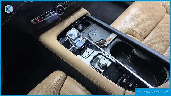 VOLVO XC90 B6 ULTIMATE BRIGHT