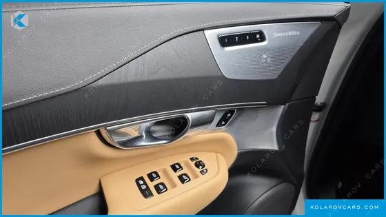 VOLVO XC90 B6 ULTIMATE BRIGHT