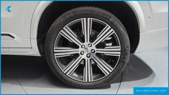 VOLVO XC90 B6 ULTIMATE BRIGHT