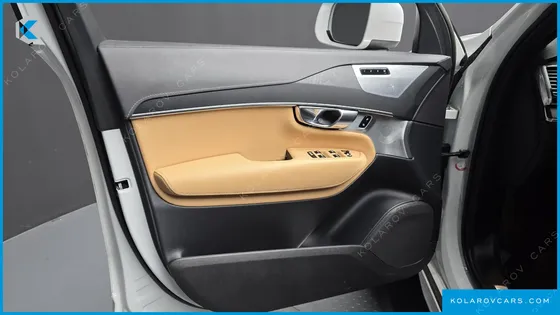 VOLVO XC90 B6 ULTIMATE BRIGHT