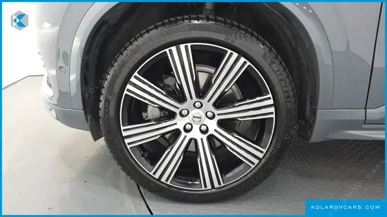 VOLVO XC90 B6 ULTIMATE BRIGHT