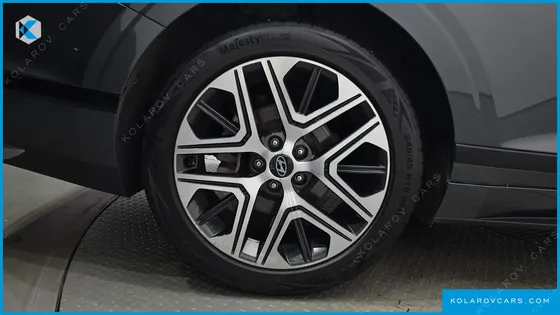 HYUNDAI GRANDEUR 2,5 GASOLINE 2WD