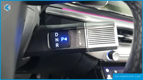 HYUNDAI GRANDEUR 2,5 GASOLINE 2WD
