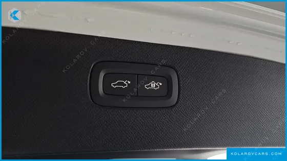 VOLVO XC90 B6 ULTRA BRIGHT
