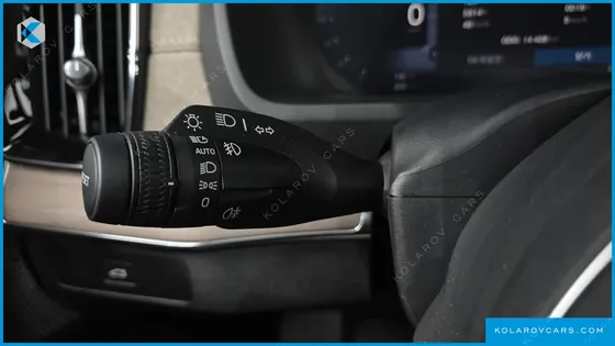 VOLVO XC90 B6 ULTRA BRIGHT