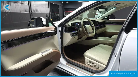 HYUNDAI GRANDEUR 2,5 GASOLINE 2WD