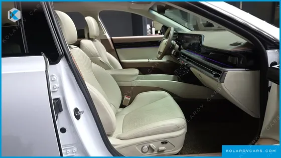 HYUNDAI GRANDEUR 2,5 GASOLINE 2WD