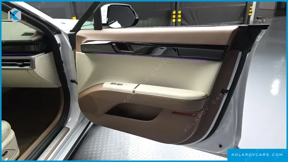 HYUNDAI GRANDEUR 2,5 GASOLINE 2WD