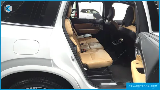 VOLVO XC90 T8 ULTIMATE BRIGHT HYBRID