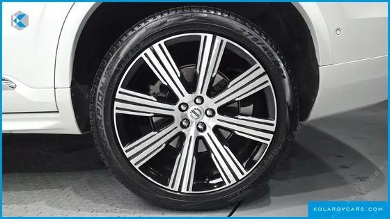VOLVO XC90 T8 ULTIMATE BRIGHT HYBRID