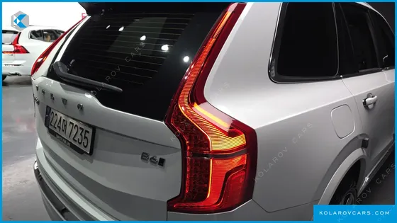 VOLVO XC90 T8 ULTIMATE BRIGHT HYBRID