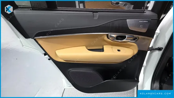 VOLVO XC90 T8 ULTIMATE BRIGHT HYBRID