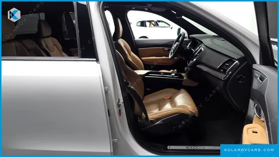 VOLVO XC90 T8 ULTIMATE BRIGHT HYBRID