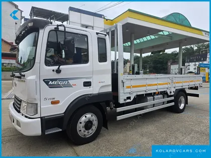 HYUNDAI MEGA TRUCK GOLD