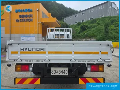 HYUNDAI MEGA TRUCK GOLD