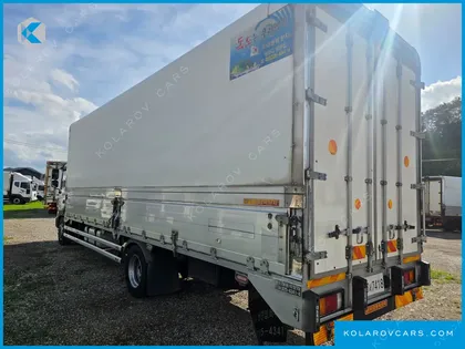 HYUNDAI MEGA TRUCK GOLD
