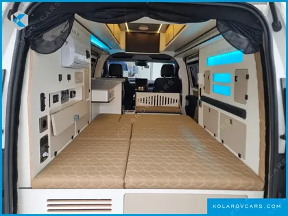 HYUNDAI STARIA NONE