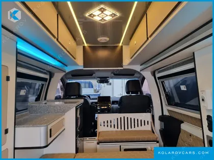 HYUNDAI STARIA NONE