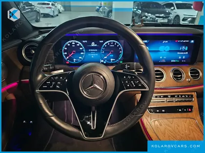 MERCEDES E-CLASS E300E 4MATIC EXCLUSIVE