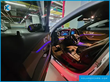 MERCEDES E-CLASS E300E 4MATIC EXCLUSIVE