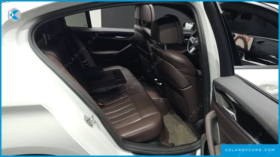 BMW 5 SERIES 530E M SPORT