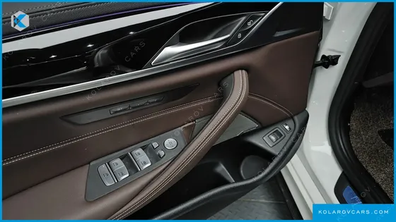 BMW 5 SERIES 530E M SPORT