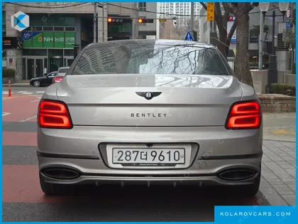 BENTLEY FLYING SPUR 4.0 MULINER