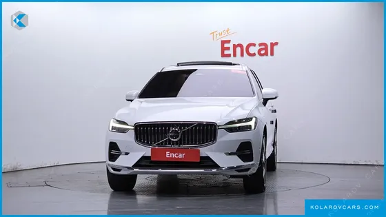 VOLVO XC60 T8 ULTRA BRIGHT