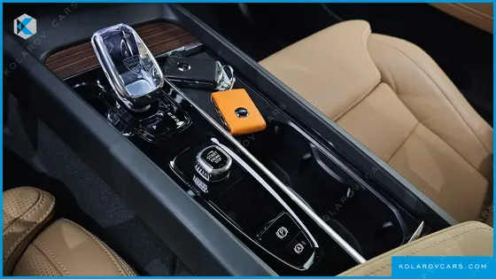 VOLVO XC60 T8 ULTRA BRIGHT