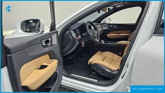 VOLVO XC60 T8 ULTRA BRIGHT
