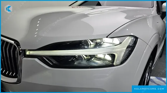 VOLVO XC60 T8 ULTRA BRIGHT