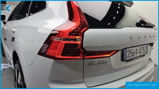 VOLVO XC60 T8 ULTRA BRIGHT