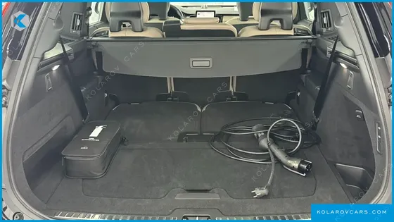 VOLVO XC90 T8 ULTRA BRIGHT HYBRID