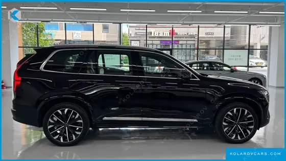 VOLVO XC90 T8 ULTRA BRIGHT HYBRID