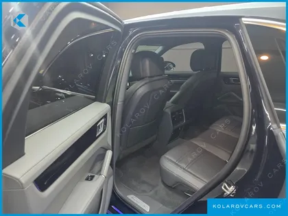 PORSCHE CAYENNE 3.0 E-HYBRID