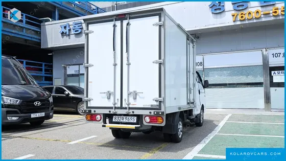 HYUNDAI PORTER II SUPER CABIN LPG